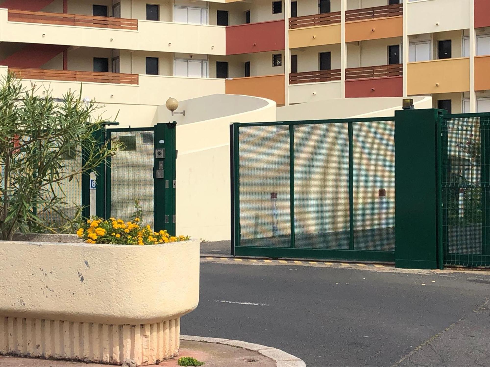 אגדה Studio Prestige Avec Terrasse, Ile Des Pecheurs, Vue Port מראה חיצוני תמונה